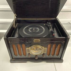 Vintage Black and Gold Car Audio System
